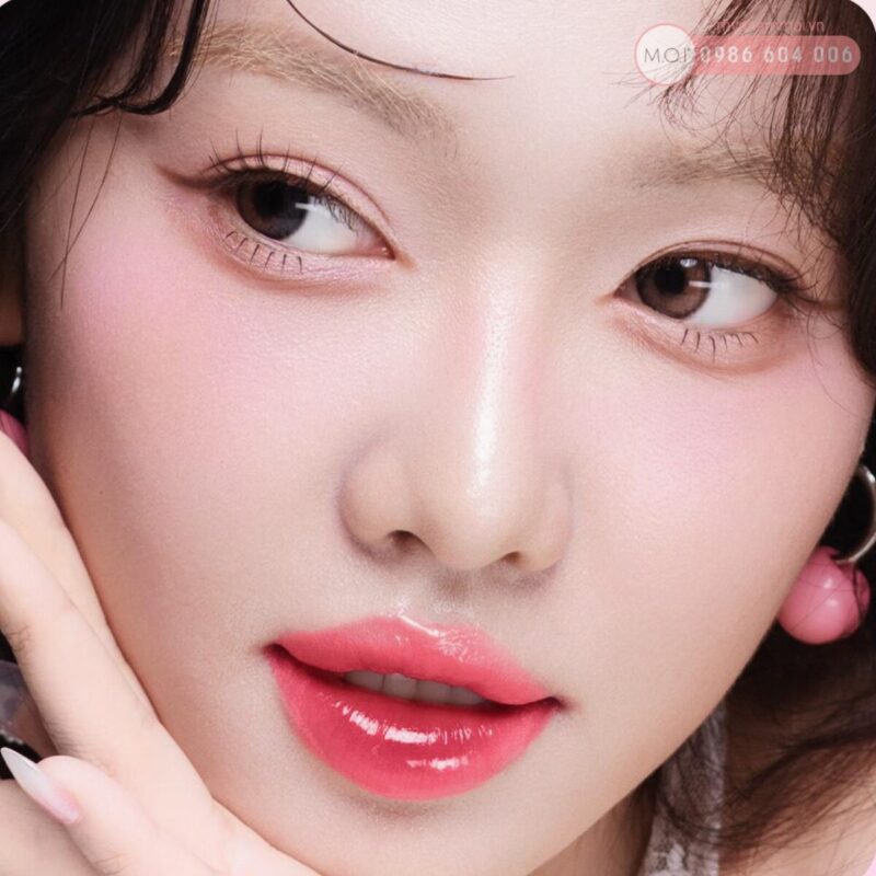 son tint m.o.i gummy có bị bết dính không 2